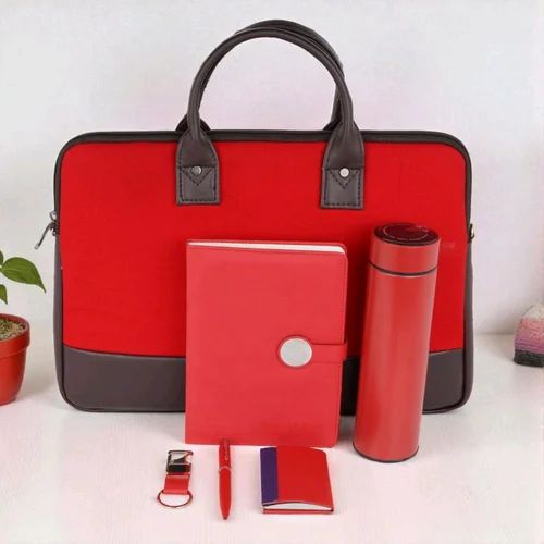 Red Executive Travel Set